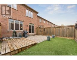 12 Diamond Leaf Lane, Halton Hills, ON L7G0G7 Photo 35