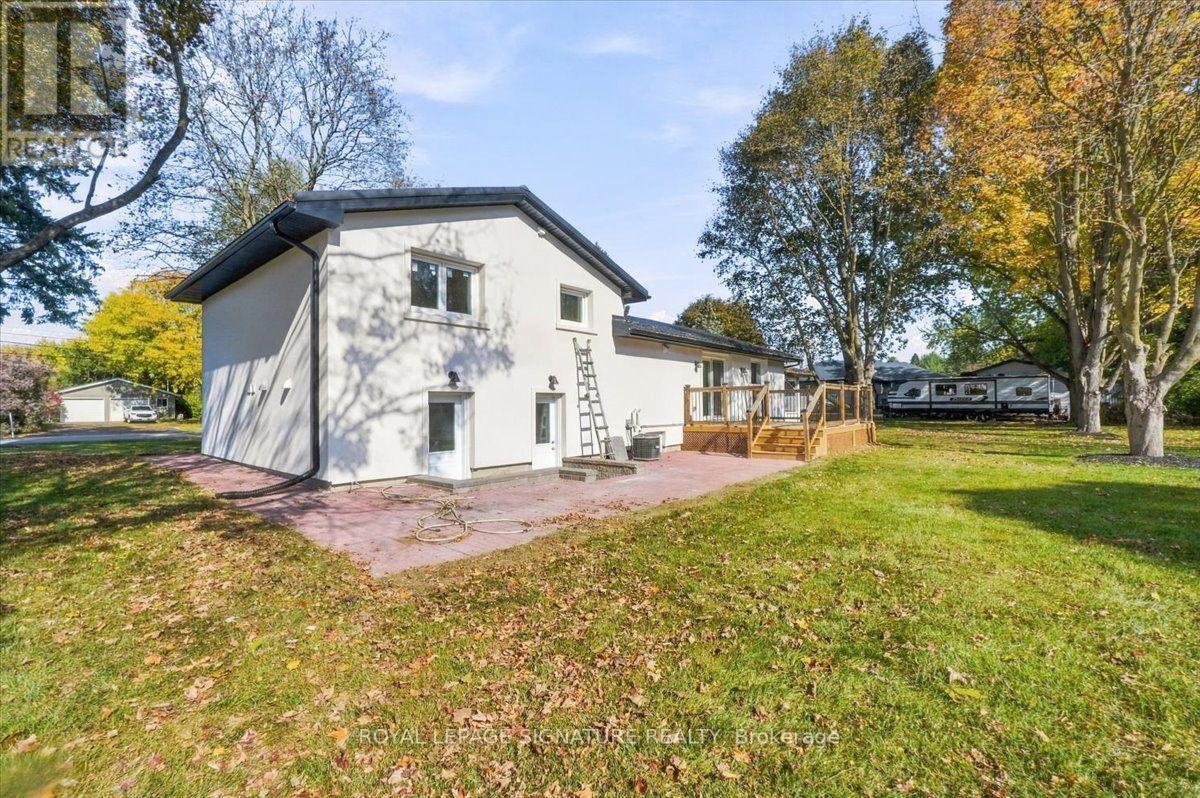 7 Parkside Drive, East Gwillimbury, ON photo 27