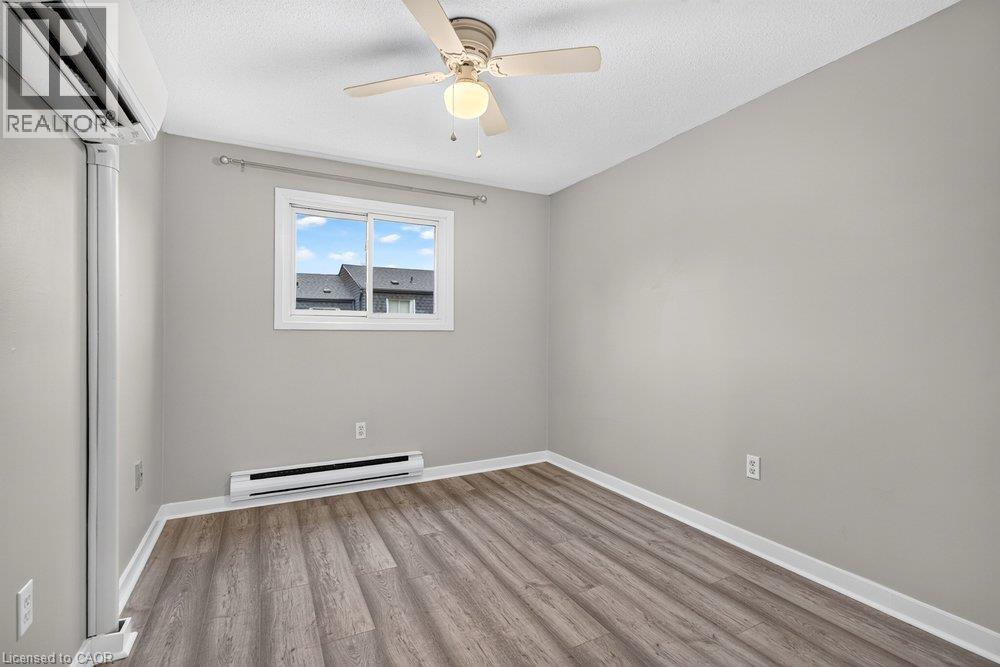 21 ROSEDALE Court - 32