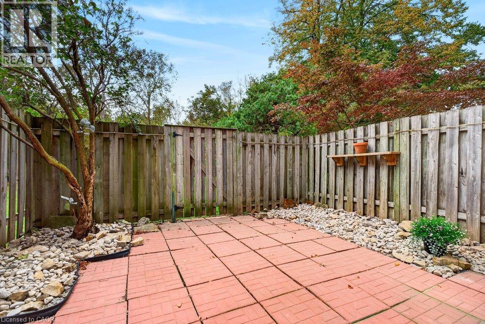 21 ROSEDALE Court - 37