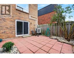 21 Rosedale Court, Hamilton, ON L8G4B1 Photo 39