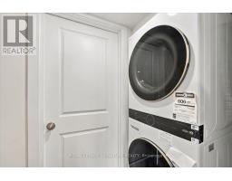 7 Parkside Drive, East Gwillimbury, ON L9N1G2 Photo 16