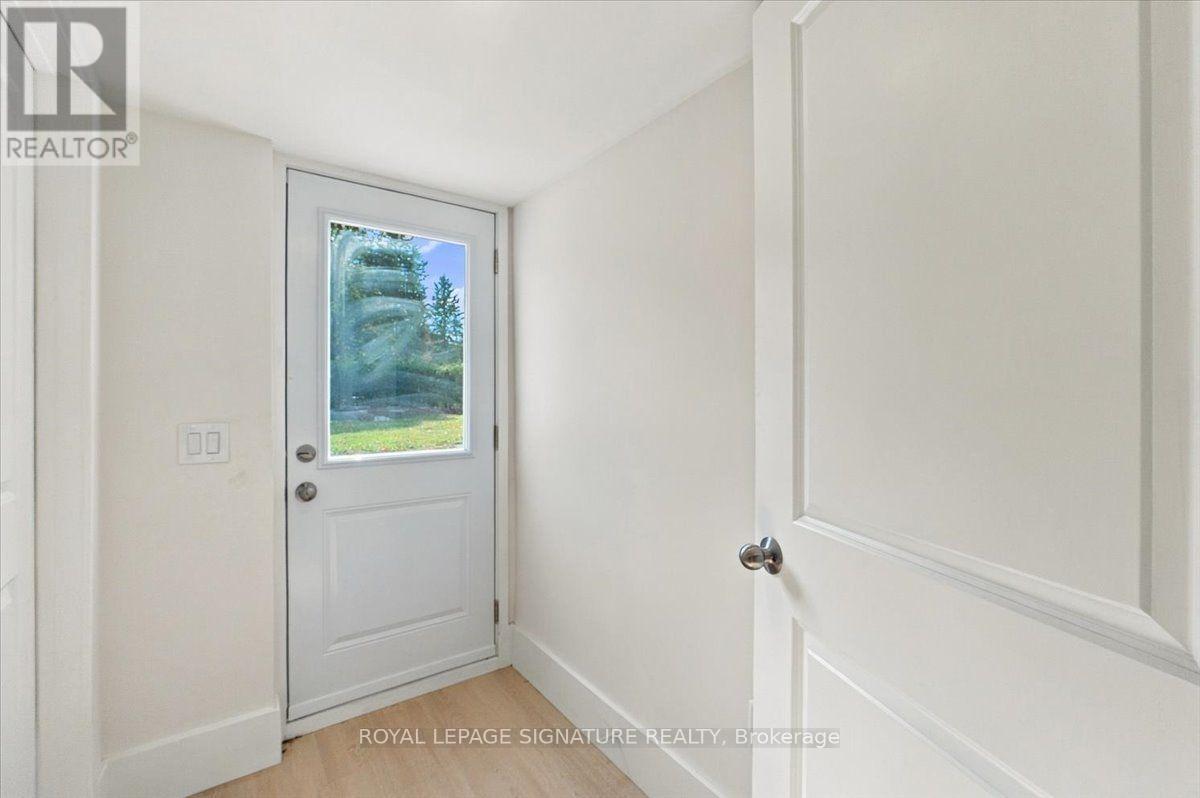 7 Parkside Drive, East Gwillimbury, ON photo 24