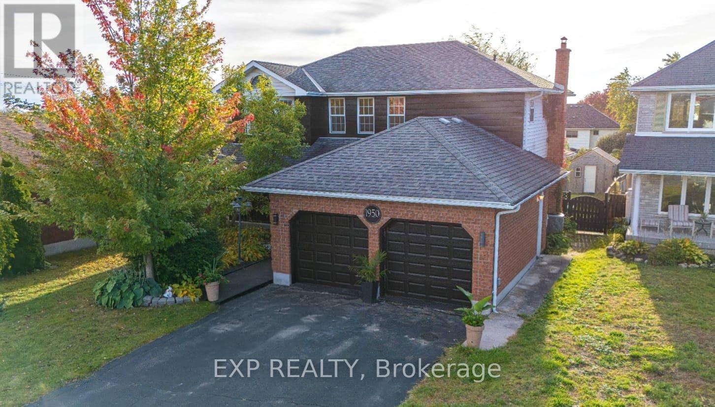 1950 Mapleridge Drive, Peterborough, ON photo 2