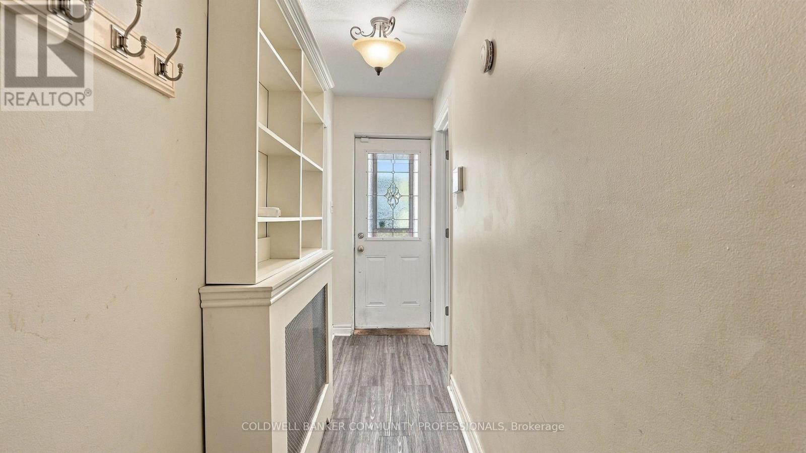 25 Hope Avenue, Hamilton, ON photo 4