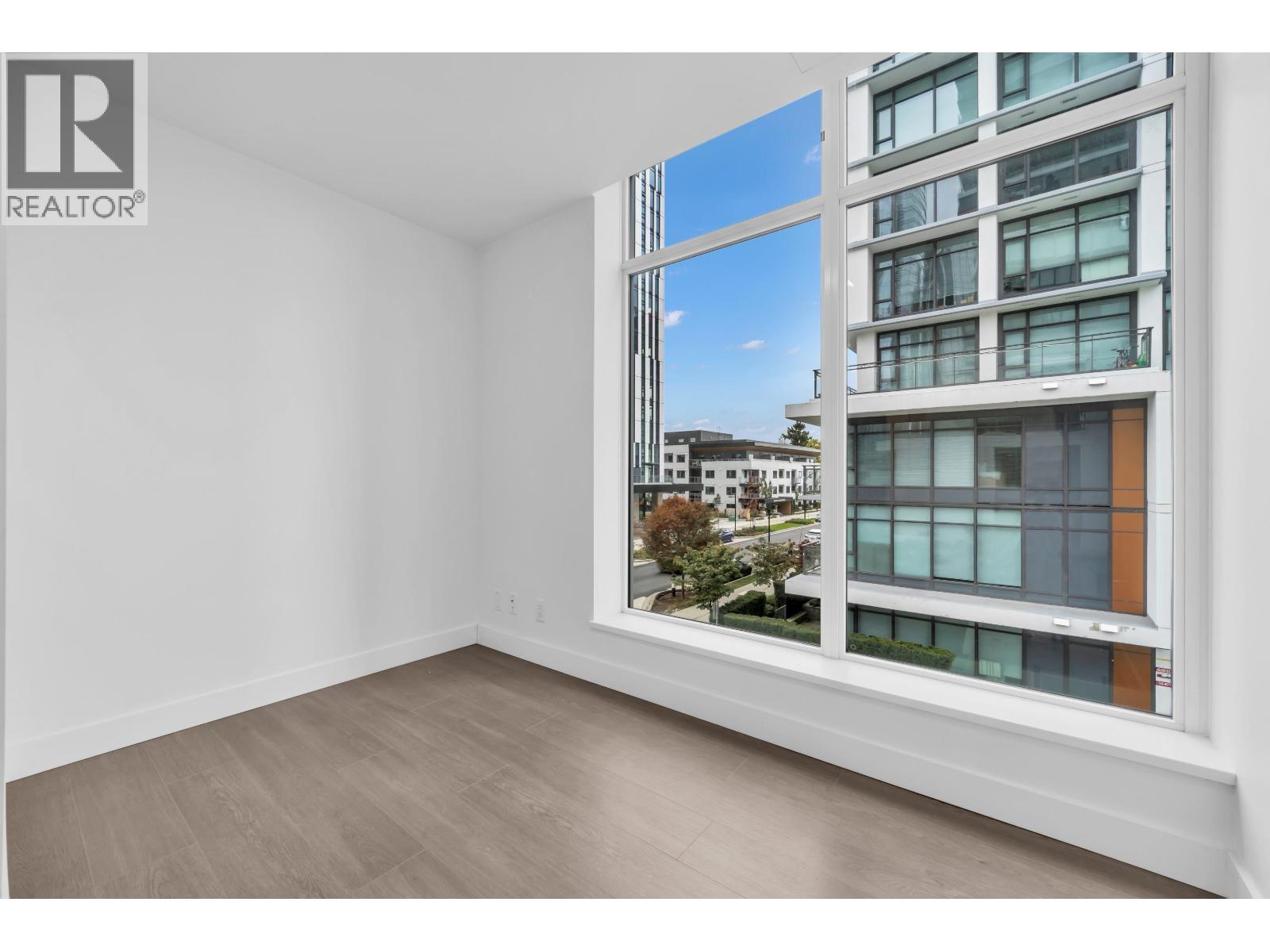 305 6511 SUSSEX AVENUE, Burnaby - Image 1