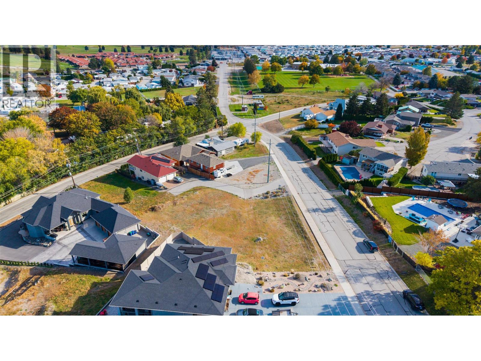 502 Merlot Avenue, Oliver