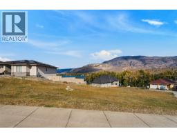 502 Merlot Avenue, Oliver, BC V0H1T4 Photo 10