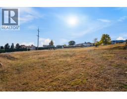 502 Merlot Avenue, Oliver, BC V0H1T4 Photo 15