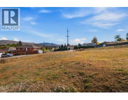 502 Merlot Avenue, Oliver, BC V0H1T4 Photo 16