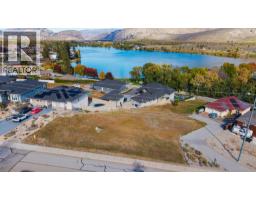 502 Merlot Avenue, Oliver, BC V0H1T4 Photo 7
