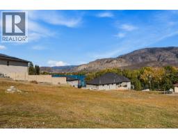 502 Merlot Avenue, Oliver, BC V0H1T4 Photo 8