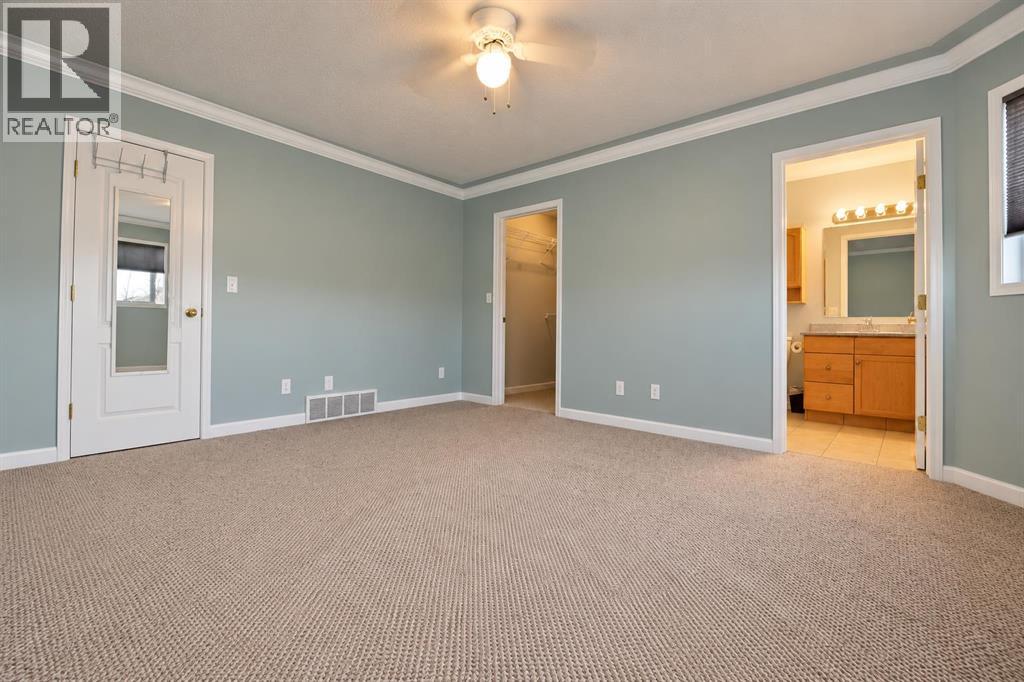 130 Pinnacle Way, photo 12 of 20