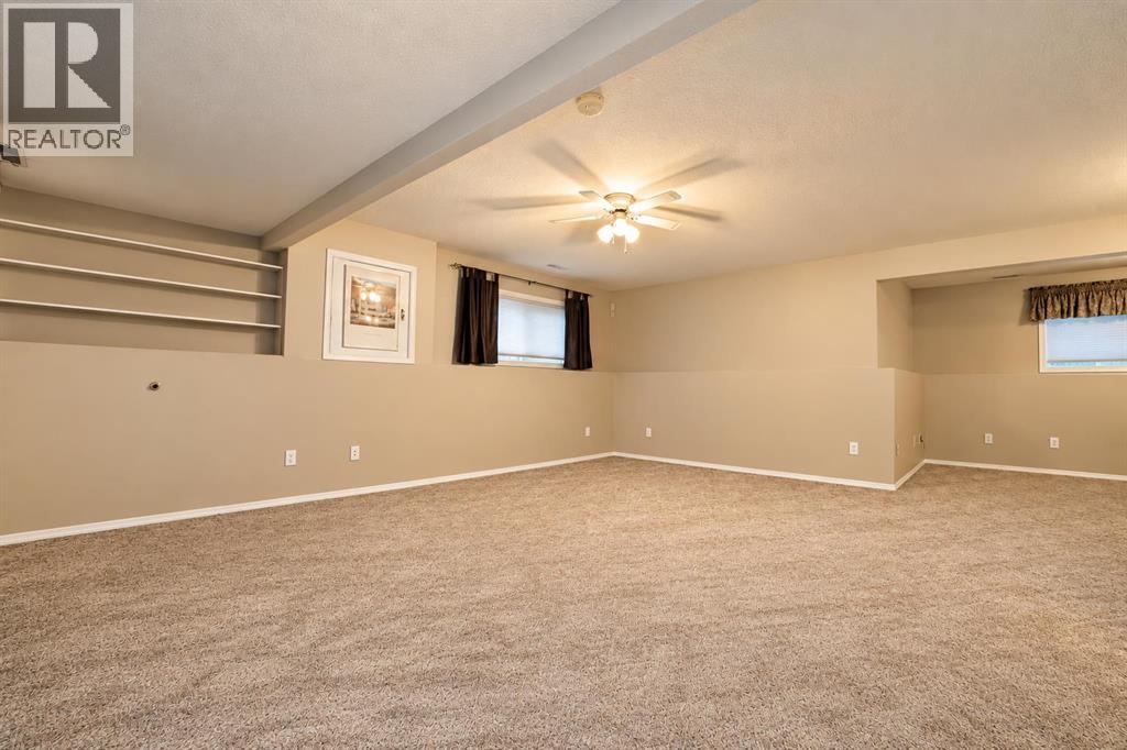 130 Pinnacle Way, photo 15 of 20