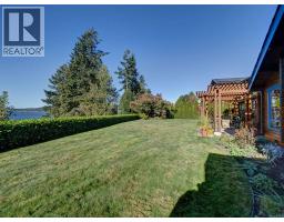 5229 Yacht Road, Sechelt, BC V7Z0C1 Photo 34