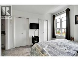 984 Walden Drive Se, Calgary, AB T2X4C4 Photo 31