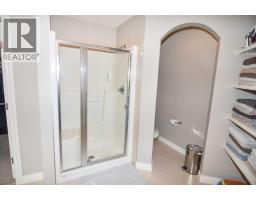 3pc Bathroom - 32 Evansborough Hill Nw, Calgary, AB T3P0M8 Photo 19