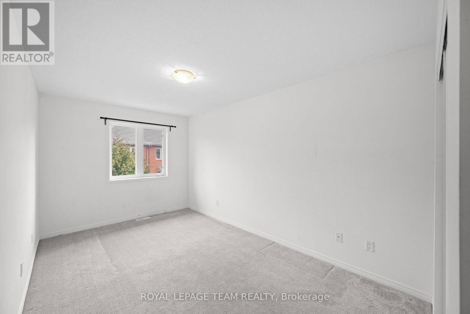 Back right bedroom