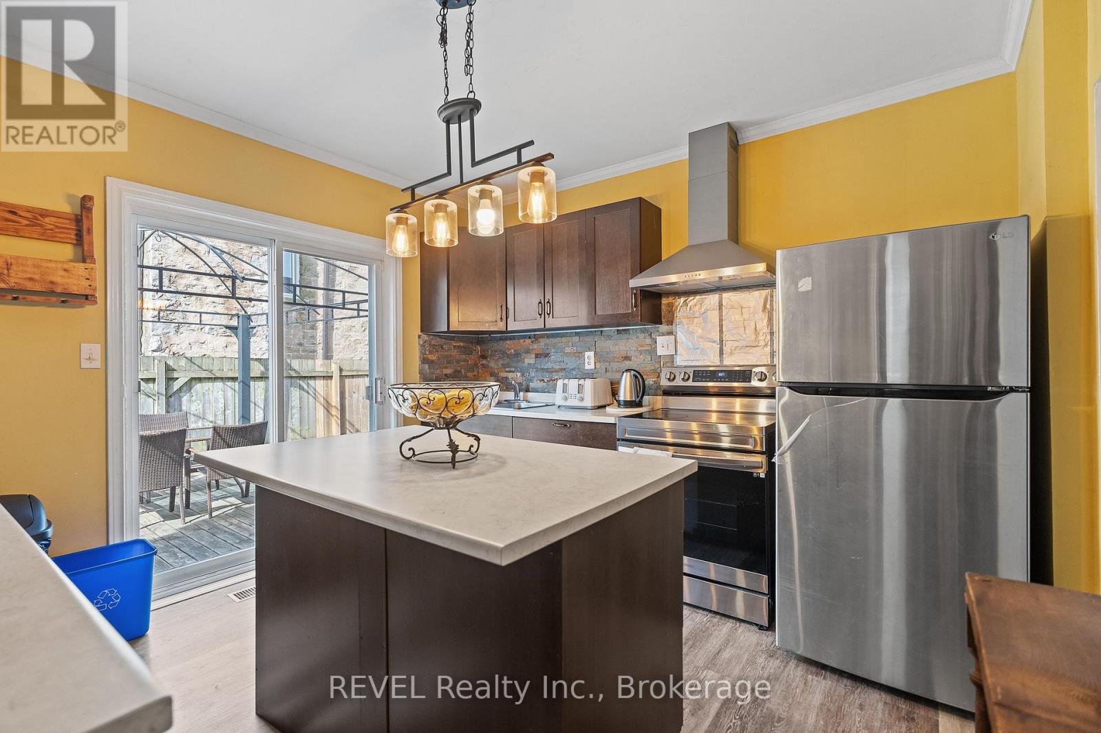 4755 RIVER ROAD - 11