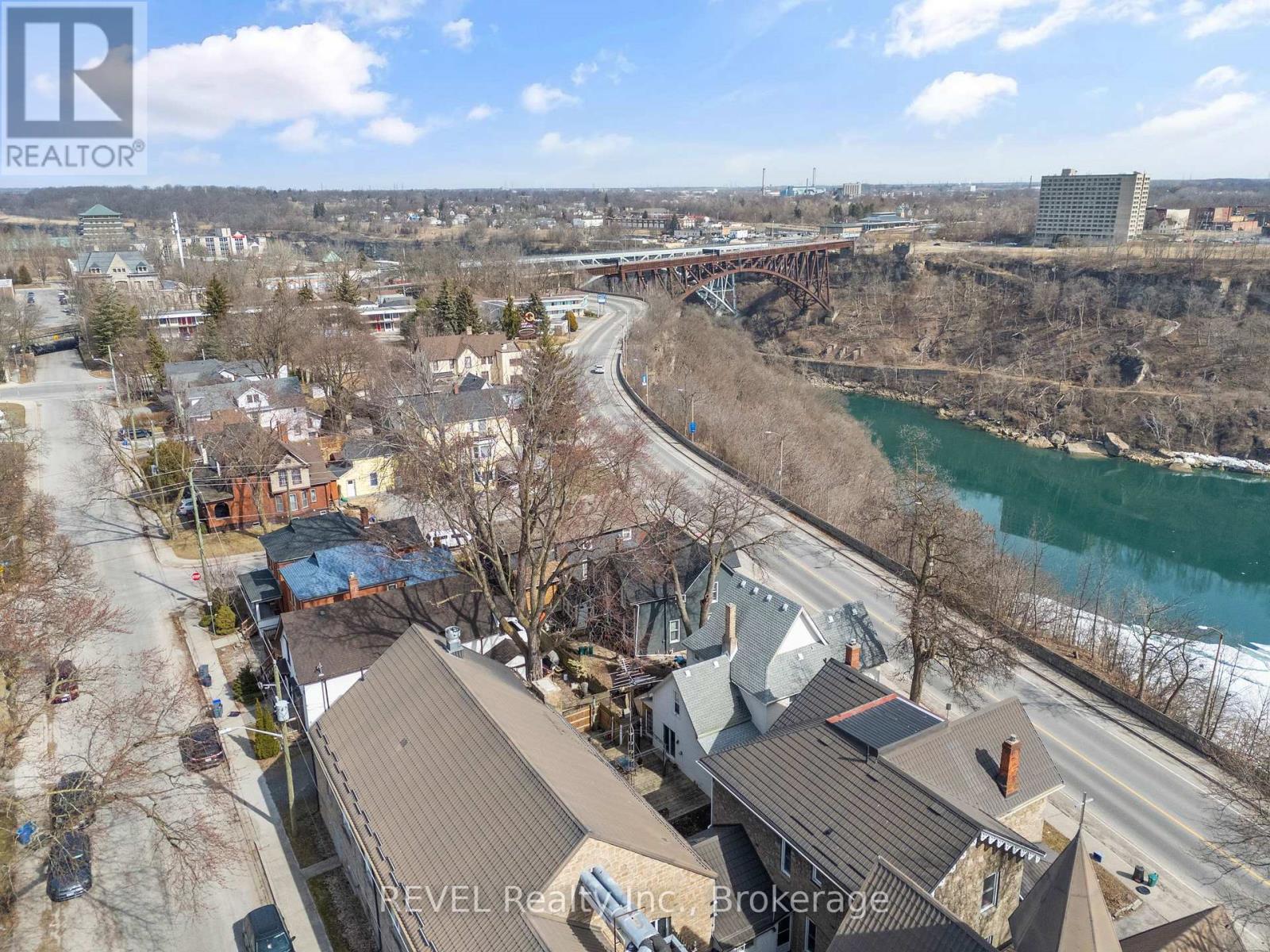 4755 RIVER ROAD - 36