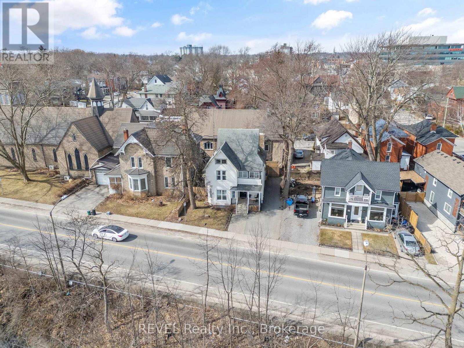 4755 RIVER ROAD - 37