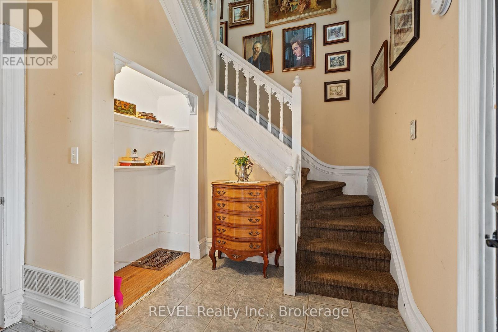 4755 RIVER ROAD - 7