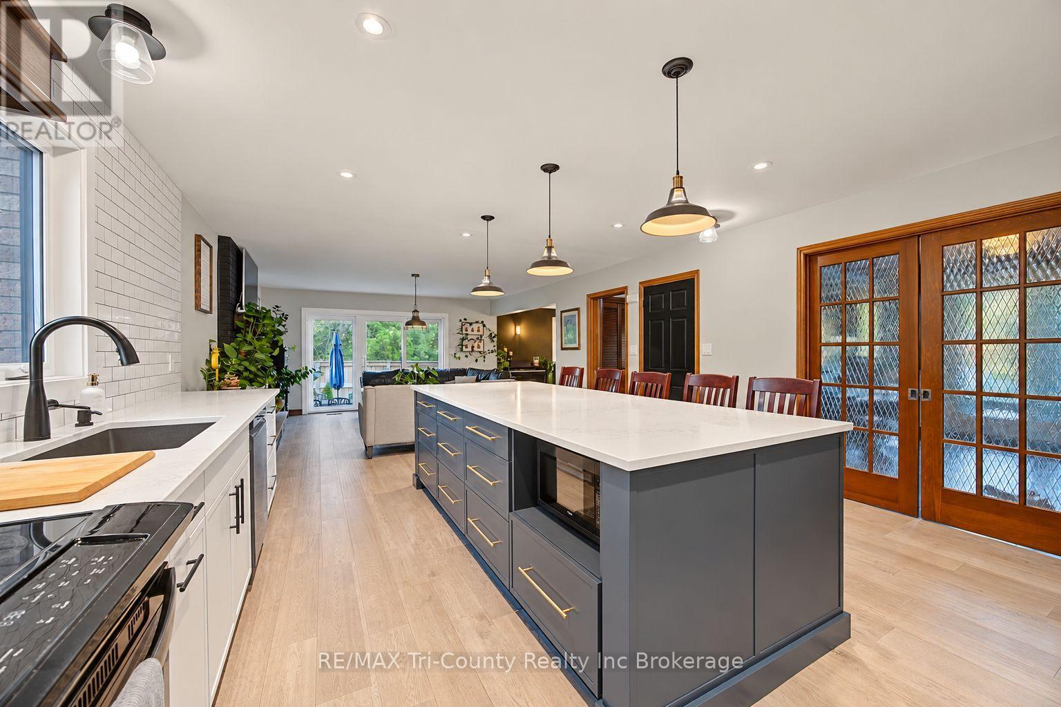 75 PARKWOOD DRIVE - 13