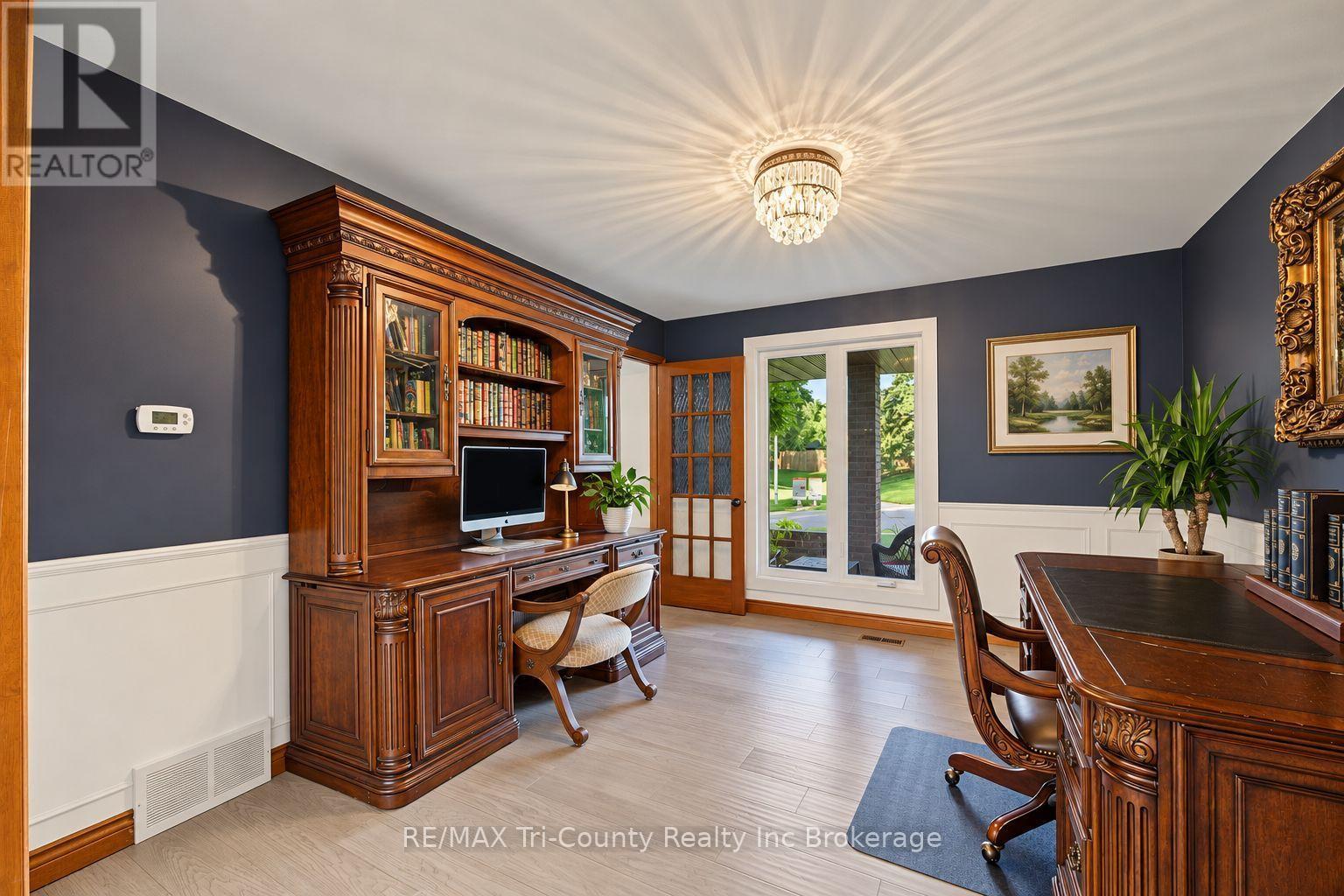 75 PARKWOOD DRIVE - 14