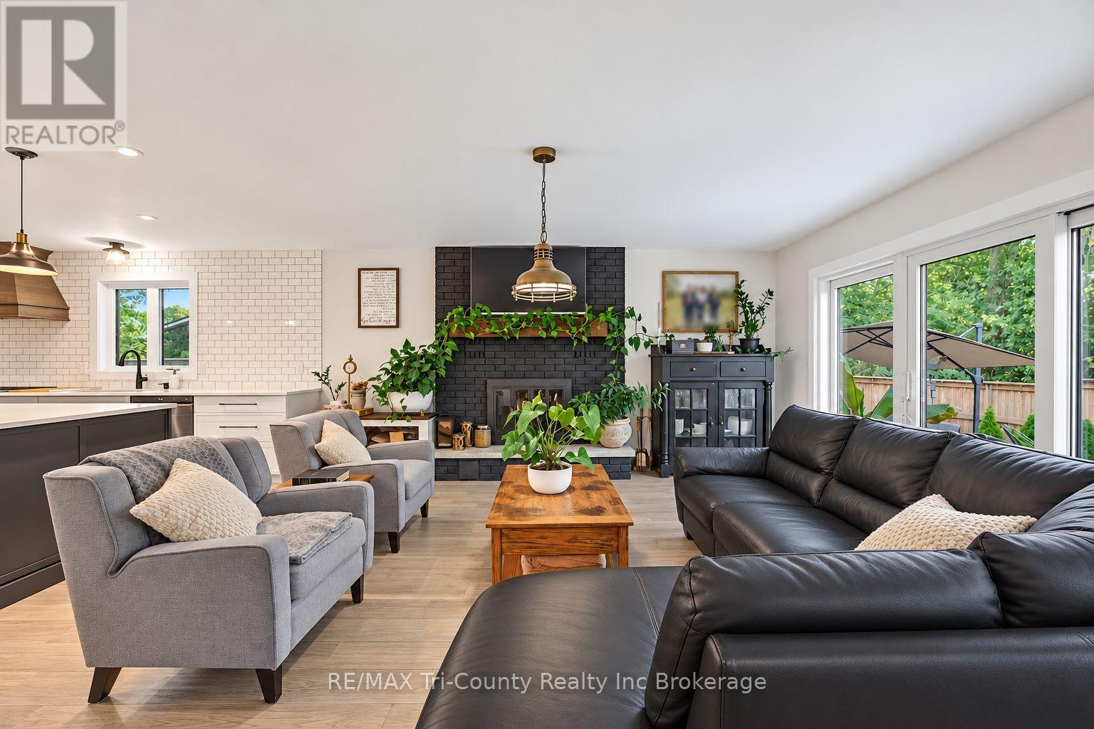 75 PARKWOOD DRIVE - 9