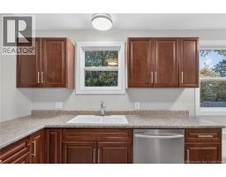 82 Point Park Drive, Riverview, NB E1B1C5 Photo 15