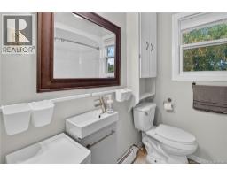 82 Point Park Drive, Riverview, NB E1B1C5 Photo 33