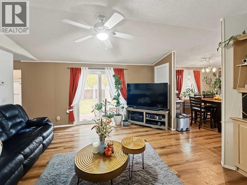 10613 101 Ave, La Crete — photo 10