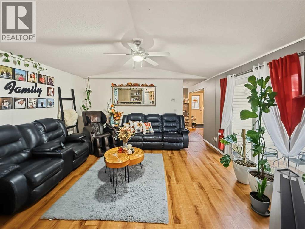 10613 101 Ave, La Crete — photo 9