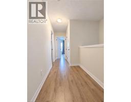 96 Progress Crescent, Kitchener, ON N2R0R7 Photo 14