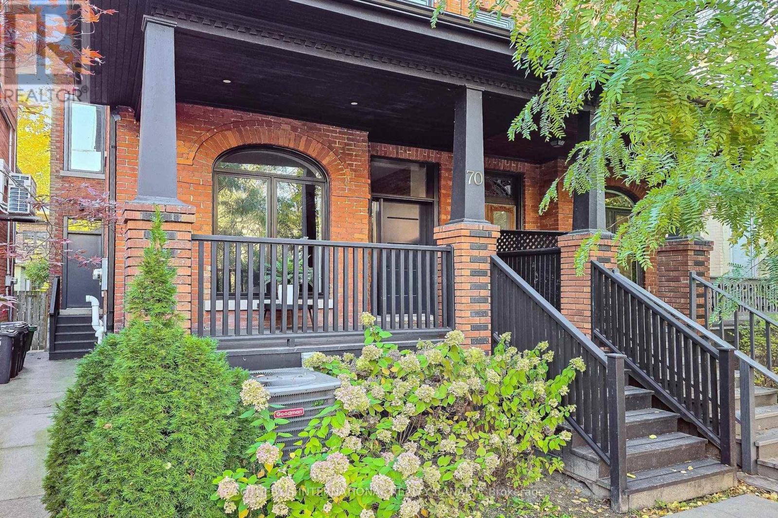70 Major Street, Toronto, ON photo 2