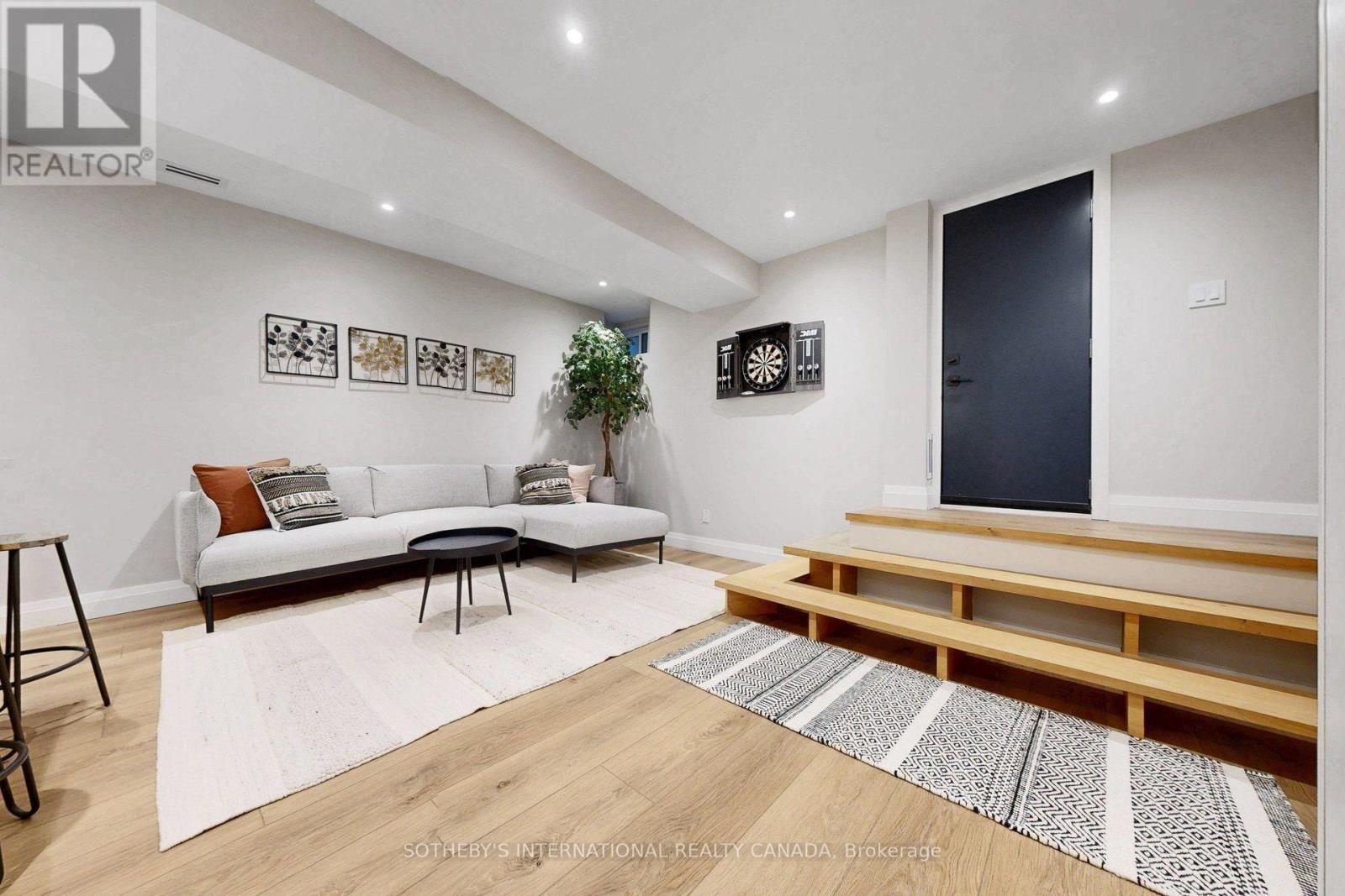 70 Major Street, Toronto, ON photo 36