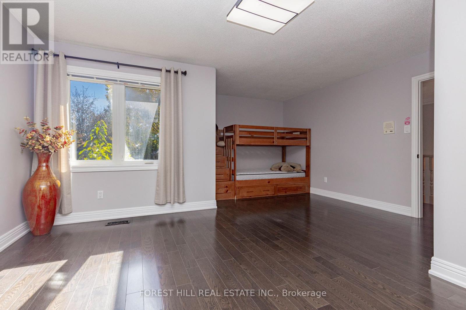 22 Jardin Hill Court, Toronto, ON photo 28