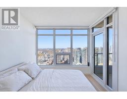 5702 - 1 Concord Cityplace Way, Toronto, ON M5V0X3 Photo 17