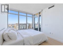 5702 - 1 Concord Cityplace Way, Toronto, ON M5V0X3 Photo 18