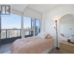 5702 - 1 Concord Cityplace Way, Toronto, ON M5V0X3 Photo 30