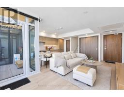 5702 - 1 Concord Cityplace Way, Toronto, ON M5V0X3 Photo 9