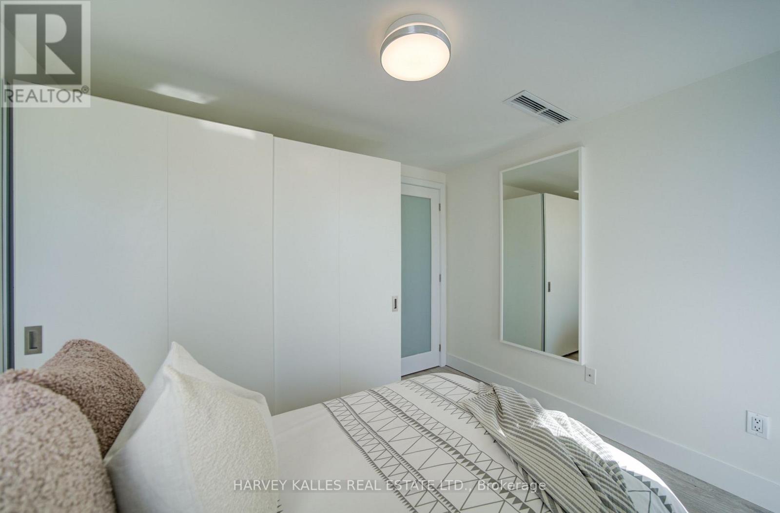 512- 1818 Bayview Avenue, Toronto, ON photo 30