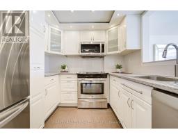 512 - 1818 Bayview Avenue, Toronto, ON M4G4G6 Photo 11