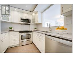 512 - 1818 Bayview Avenue, Toronto, ON M4G4G6 Photo 9