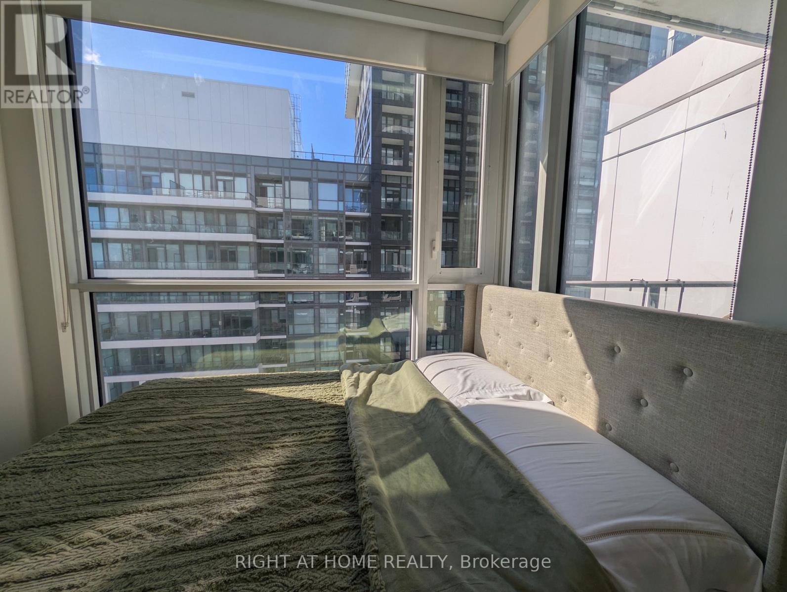 1721- 60 Princess Street, Toronto, ON photo 24