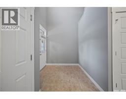 Bedroom - 5681 Pearsall Crescent, Regina, SK S4W0K1 Photo 6