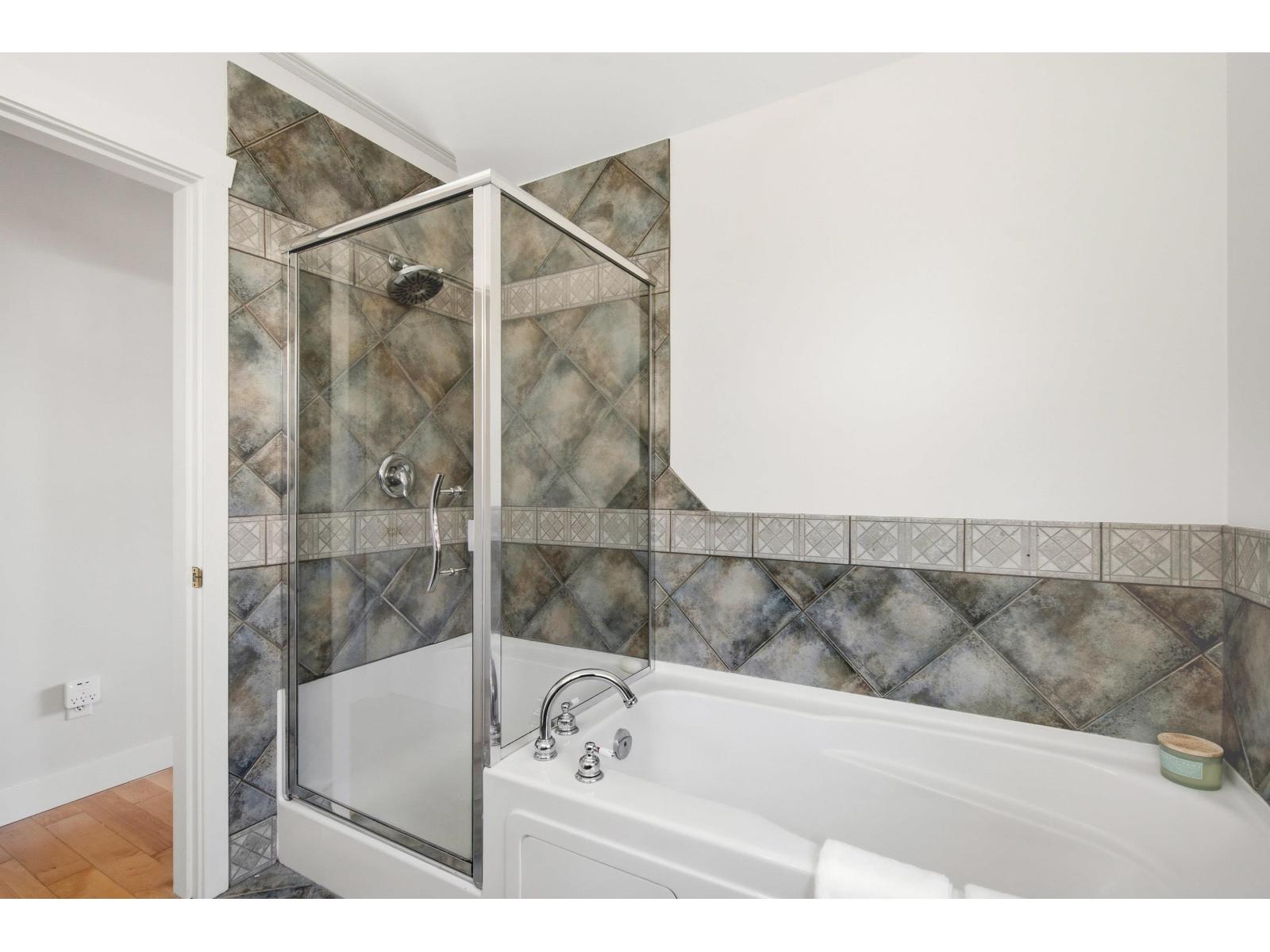 1930 140 STREET, Surrey - Image 1