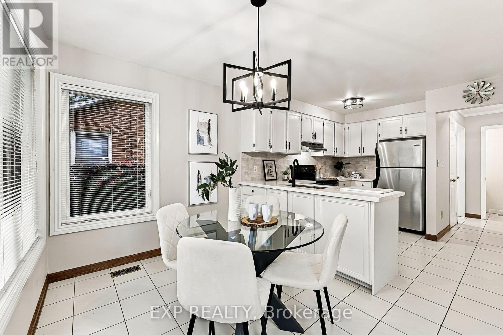 40 Orchard Park Drive, Clarington, ON photo 14