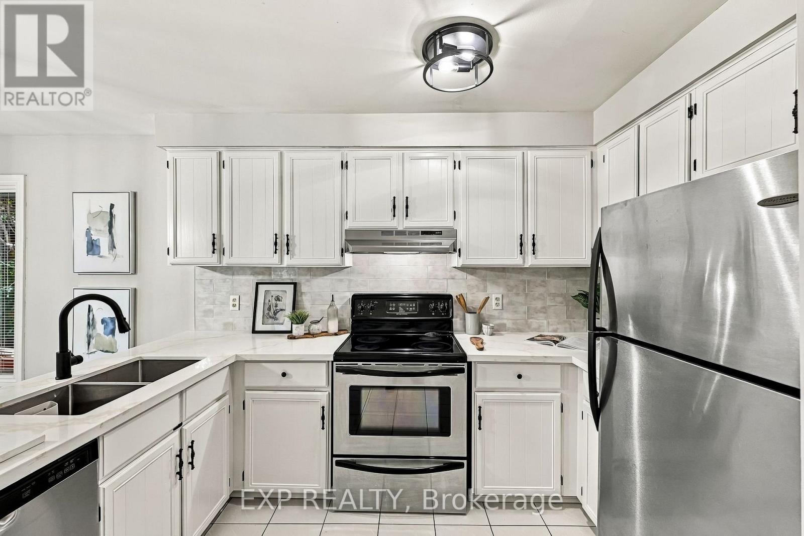 40 Orchard Park Drive, Clarington, ON photo 19