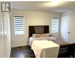 Bedroom 4 - 1016 Tigerlily Trail, Pickering, ON L1X0G6 Photo 11